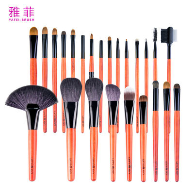ซื้อ 267A19824 OEM ODM โรงงาน 24 ชิ้น คุณภาพสูง เครื่องแต่งหน้า Brush Set With Holder Bag Contour Powder Concealer Blush การผลิตออนไลน์