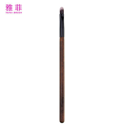 T21 การปรับแต่งคอนเซลเลอร์แม่นยํา Eyeshadow นุ่มแน่นแน่น สินทรีย์ Vegan Bristle ทําด้วยมือ โรงงานแปรงแต่งหน้า