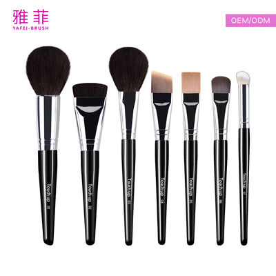 ชุดแปรงเครื่องสําอางแบบมืออาชีพ สีกลางทรงลิ้น สีคลาสสิค Sable Hair Blending Brush มือถือที่สามารถปรับแต่งได้ สีและขนาด